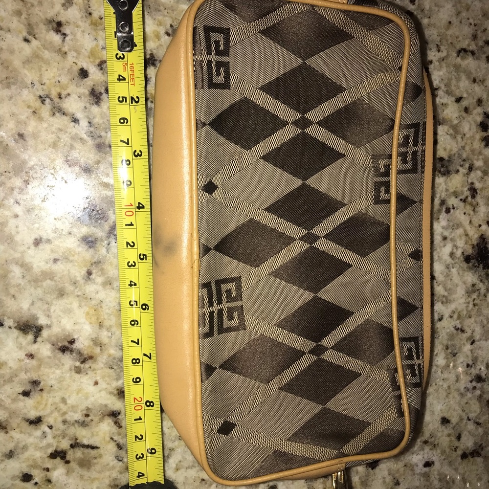 Vintage Givenchy shoulder bag